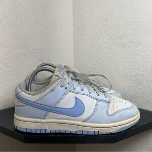 Nike dunk low purple white